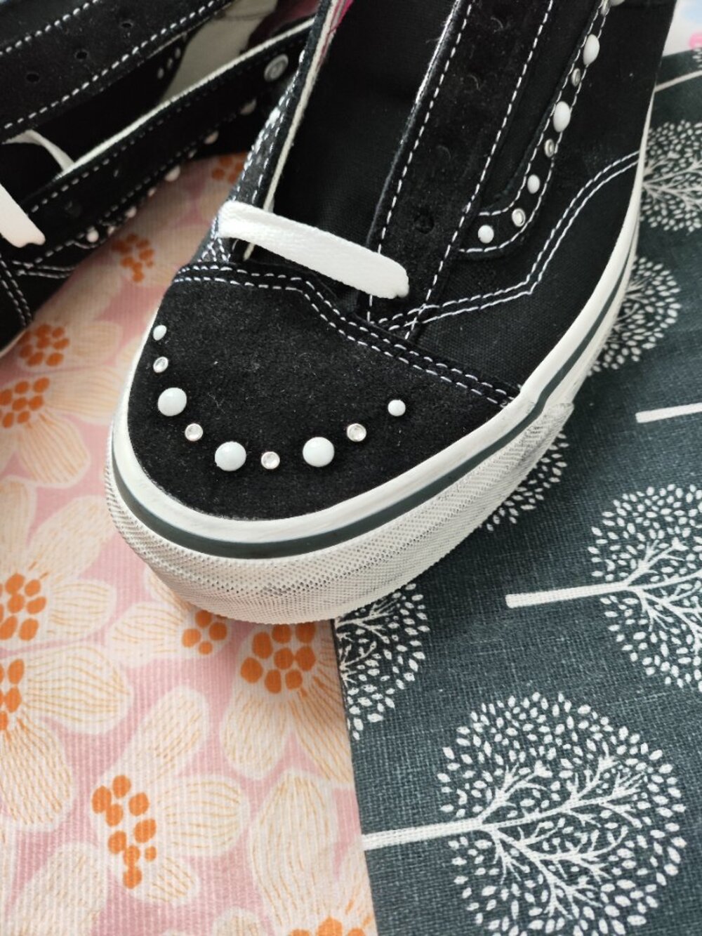 Vans OTW Old Skool 36 Black Pearl Studs - Picture 2 of 6